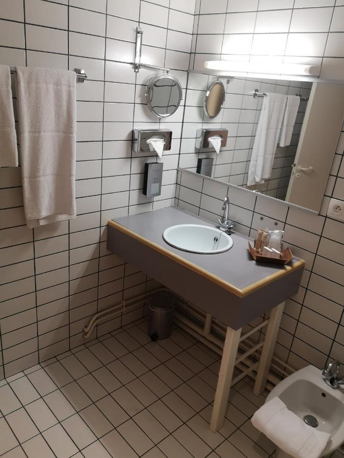 Hotel Le Transatlantique - Lycee Hotelier La Rochelle Ла Рошел Екстериор снимка